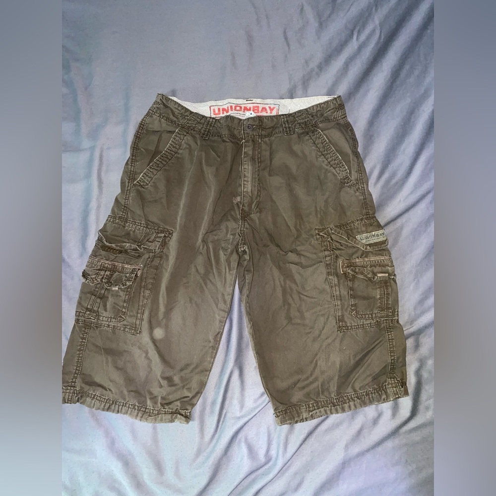 Men’s Unionbay Cargo Shorts Size 34